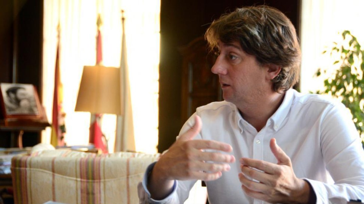 carlos Martínez Mínguez, alcalde de Soria.-Álvaro Martínez