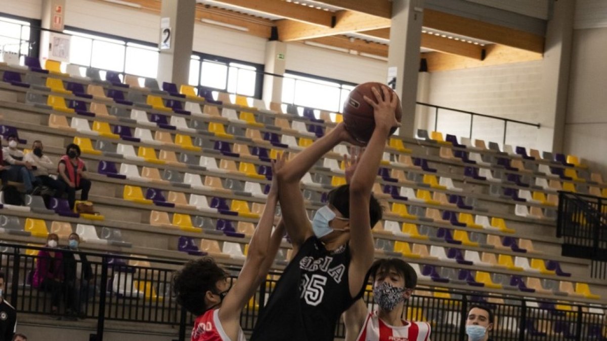 Imagen de uno de los partidos de la cantera del CSB. HDS