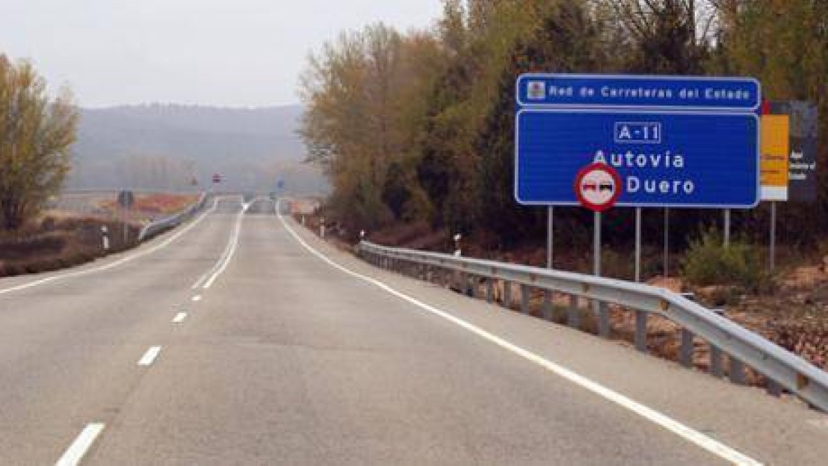 La autovía del Duero en una imagen de archivo-ALVARO MARTÍNEZ