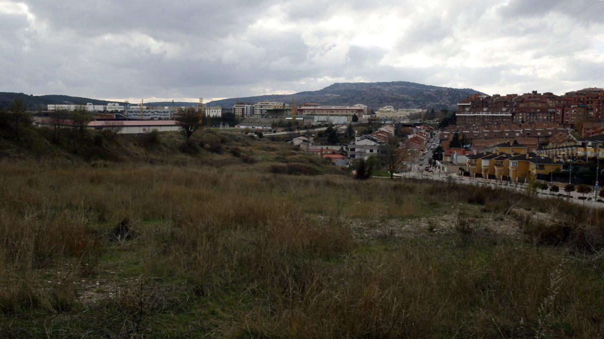La salida del sector del cerro se realizará por la zona del estadio. MARIO TEJEDOR