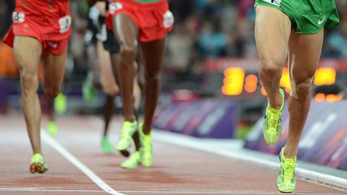 Prueba de atletismo en los Juegso Olímpicos de Londres 2012.-Foto: AFP / OLIVIER MORIN