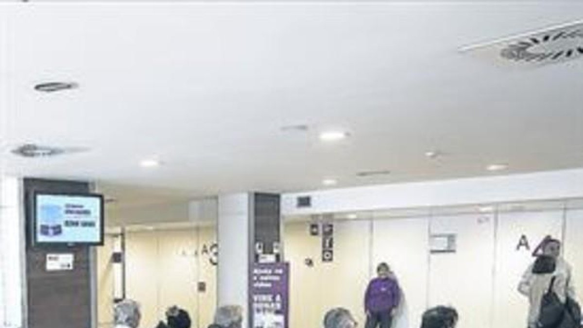 Sala de espera de la zona de urgencias del Hospital de Bellvitge.-