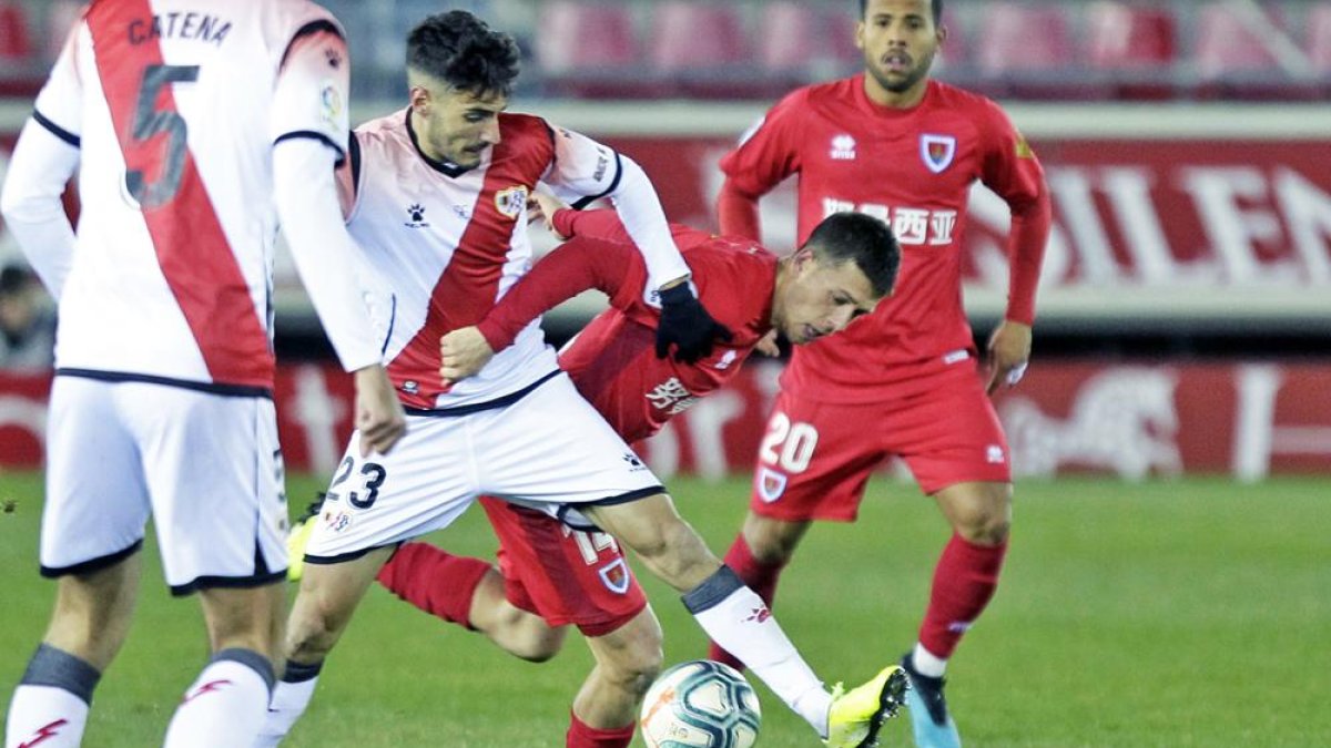 El Numancia deberá viajar a Ceuta para disputar la eliminatoria de Copa del Rey en diciembre.-MARIO TEJEDOR