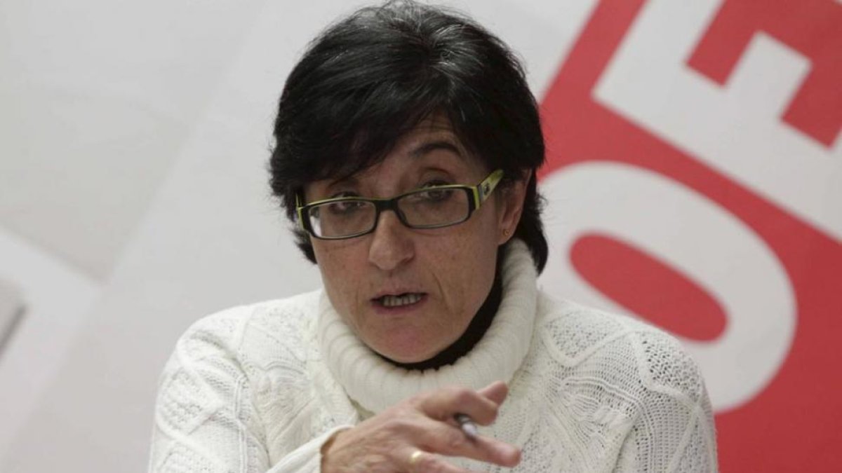 Pilar Delgado, presidenta de la Comisión de Servicios Sociales-L.AT.