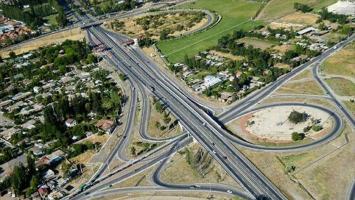 La autopista central de Chile, gestionada por Abertis.-