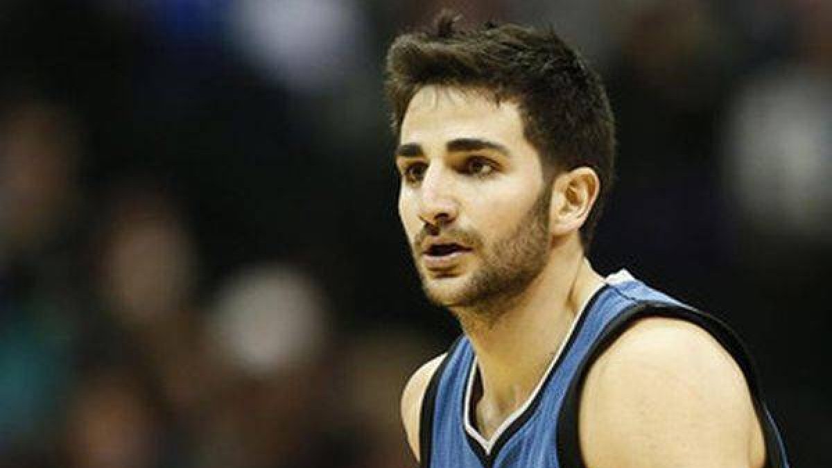 Ricky Rubio, en un momento del partido contra los Mavericks.-Foto: EFE / RALPH LAUER