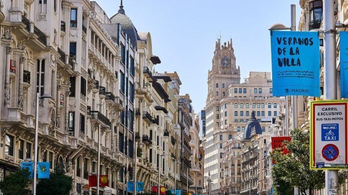 La Gran Vía de Madrid.-EL PERIÓDICO
