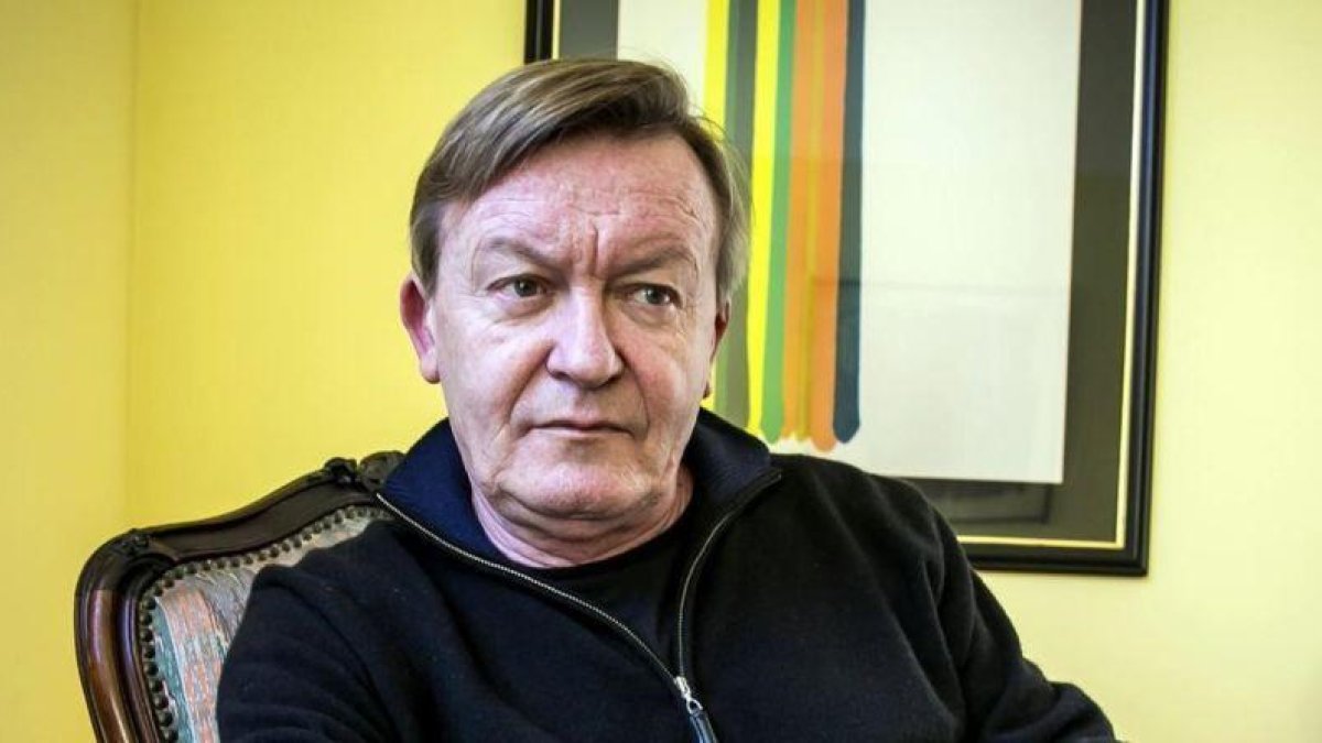 El escritor francés Jean Echenoz.-JOAN PUIG