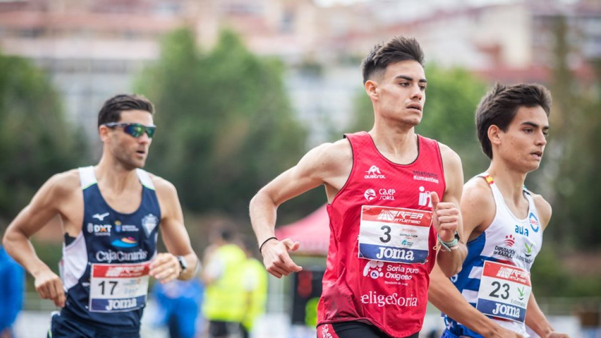 El Atletismo Numantino seguirá un año más con los mejores en la liga de clubes. GONZALO MONTESEGUIRO