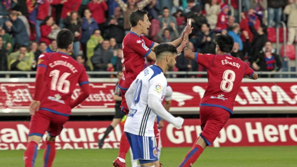 El Numancia espera celebrar algún gol en Zaragoza y la clasificación a la final del play off.-Mario Tejedor