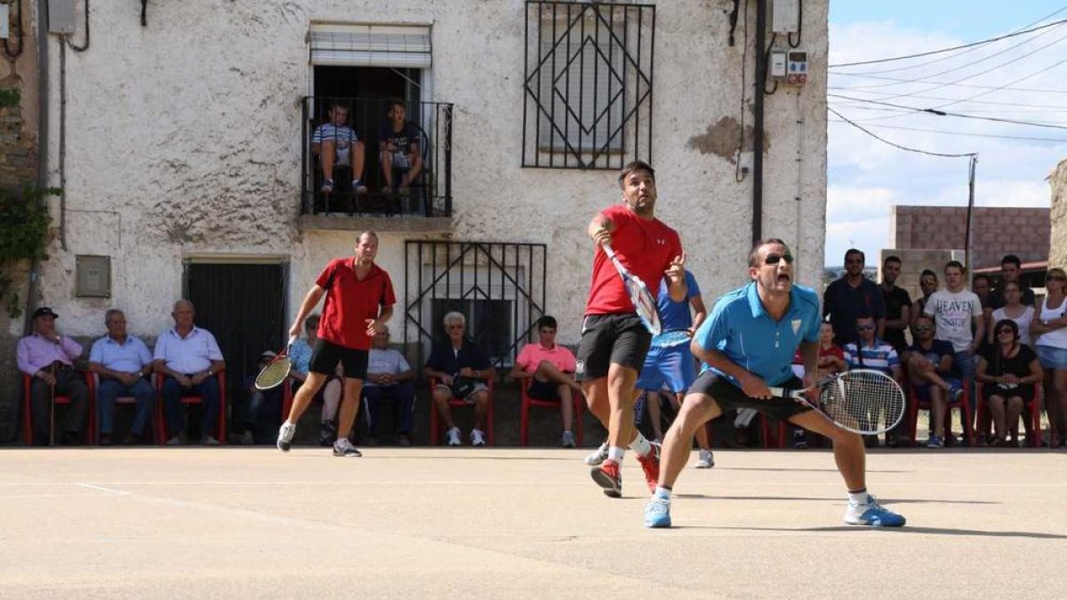 Imagen de uno de los partidos del torneo de Pozalmuro en ediciones pasadas.-HDS