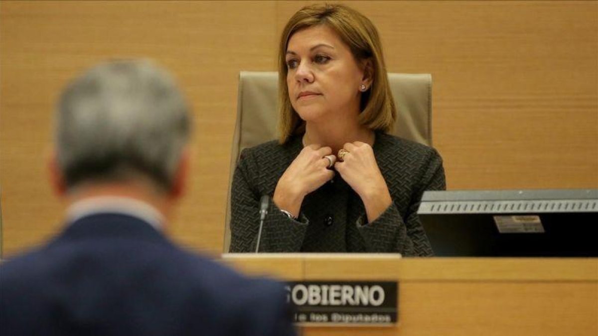 María Dolores de Cospedal, ministra de Defensa.-JOSÉ LUIS ROCA