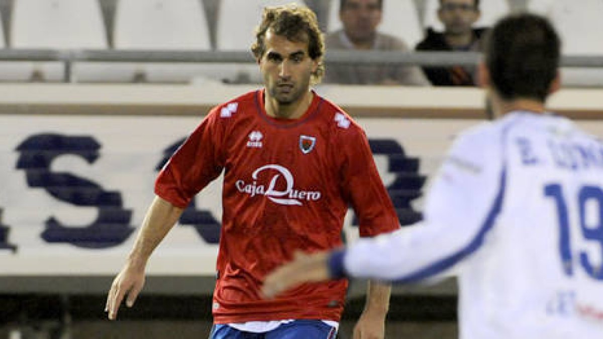 Barkero en el encuentro del sñabado ante el Tenerife. / V. Guisande-