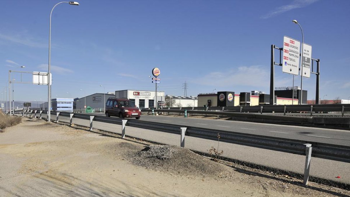 Zona en la que estaría enclavada la pasarela entre Soria y Camaretas.-VALENTÍN GUISANDE