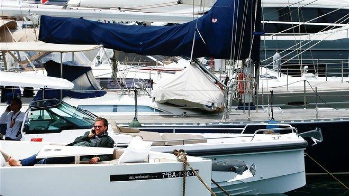 Yates de lujo en el puerto de Barcelona.-