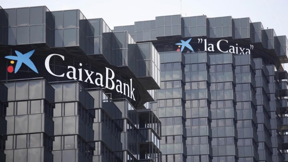 Sede de CaixaBank en Barcelona.-JOSEP GARCIA