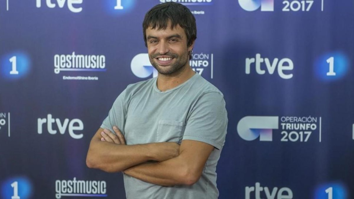 Manu Guix posa en la presentación de la nueva temporada de Operación Triunfo, en el Parque Audiovisual de Cataluña, Terrassa.-FERRAN SENDRA