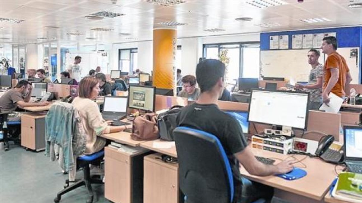 Oficinas centrales del portal de internet Infojobs en Barcelona.-martí fradera