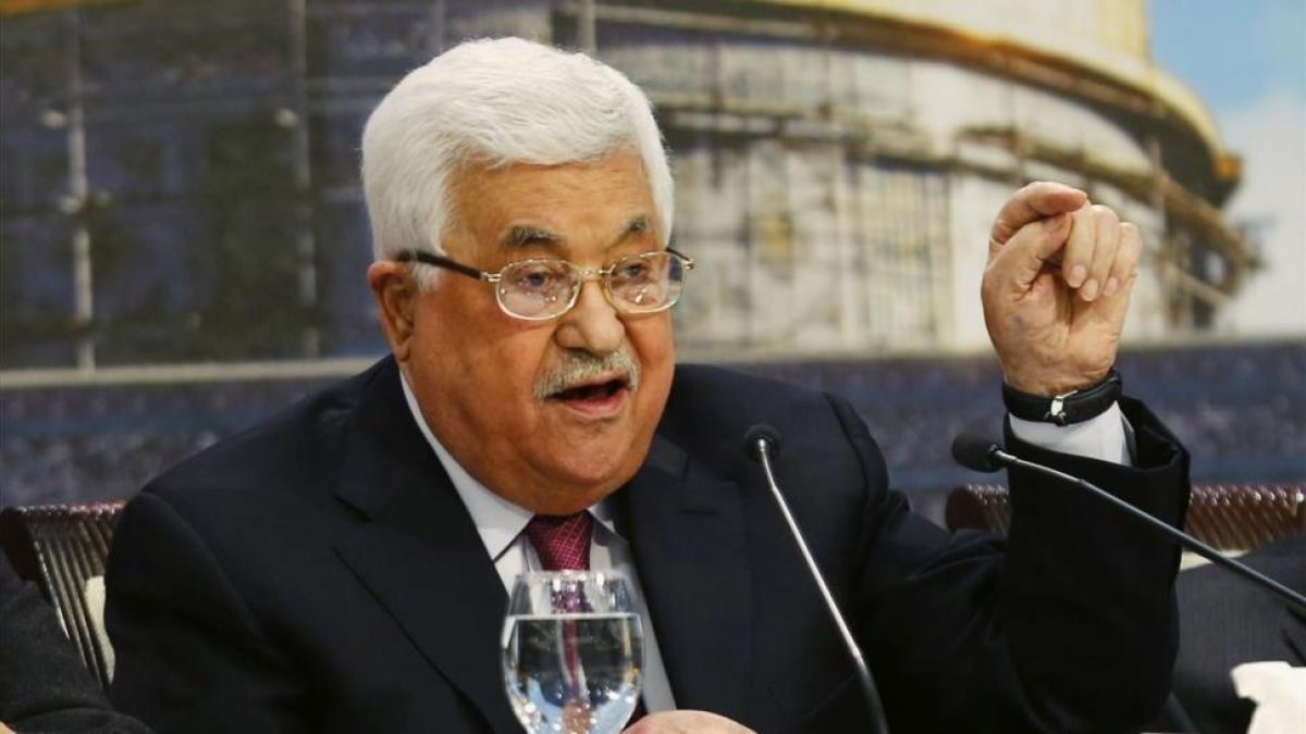 El presidente palestino, Mahmud Abás, durante su intervención en el Congreso Nacional Palestino.-/ AP / MAJDI MOHAMMED