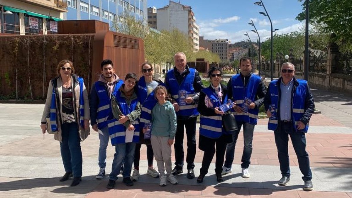 Equipo de campaña del PP de Soria en la capital. HDS