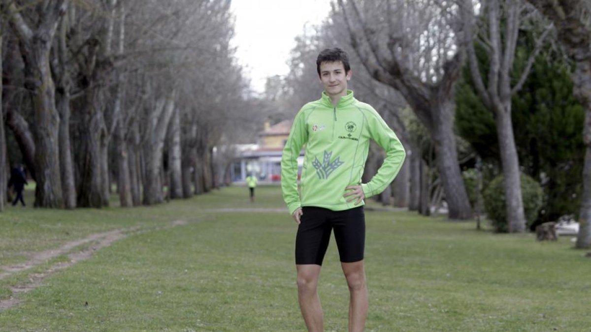 Hugo de Miguel se ganaba el billete mundialista al ser segundo de España.-Luis Ángel Tejedor