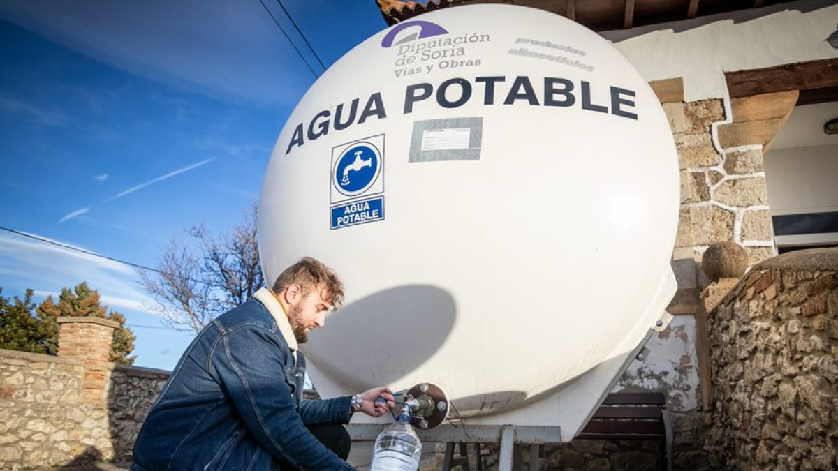 Cisterna de agua potable en Fuentecantos. G. MONTESEGURO