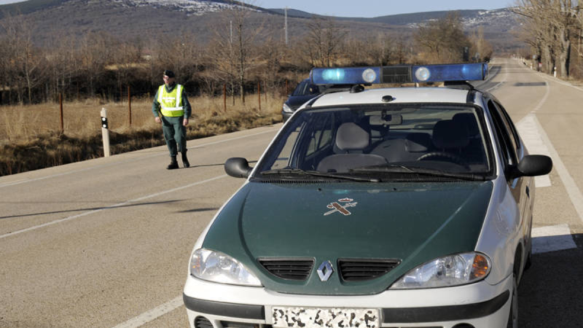 Guardia Civil en una imagen de archivo. / HDS-