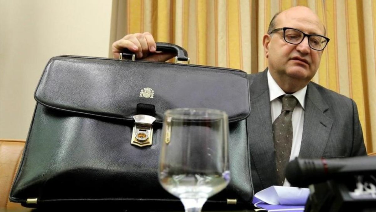El presidente del Tribunal de Cuentas, Ramón Álvarez de Miranda, en una comparecencia en el Congreso.-JUAN MANUEL PRATS