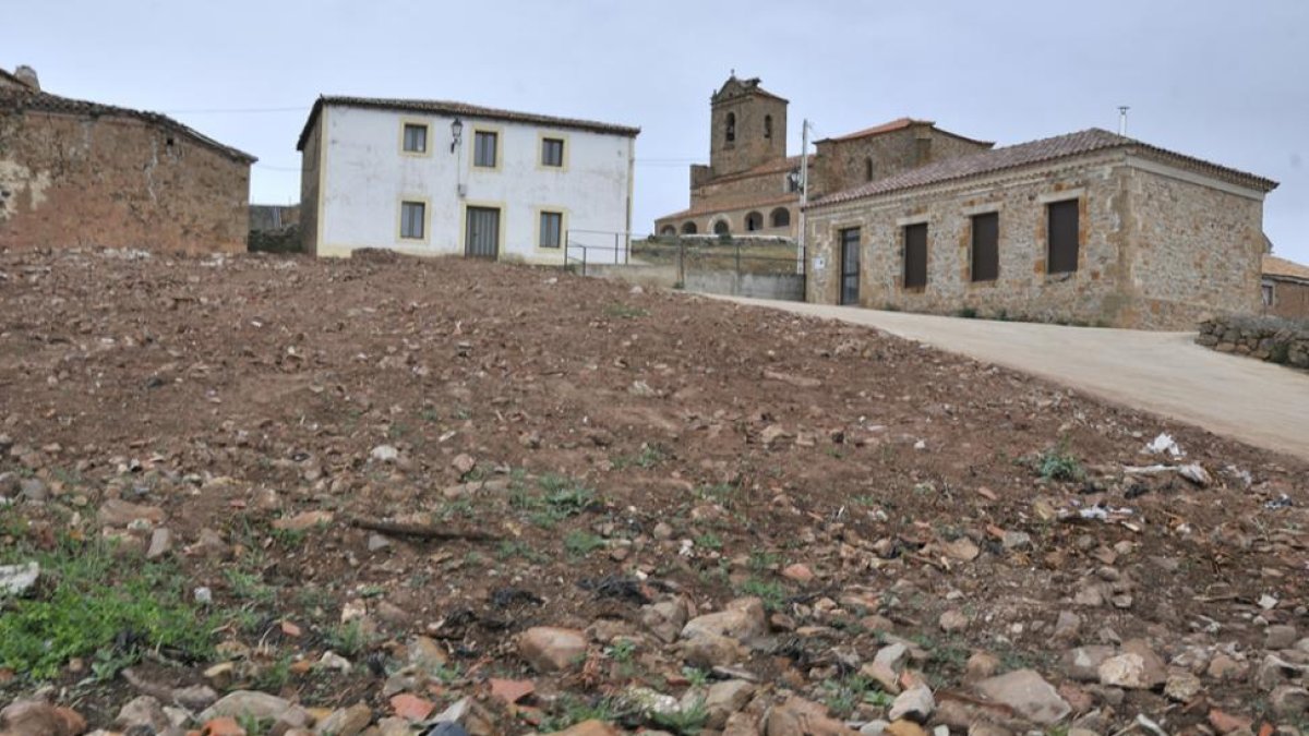 Portelrubio pertenece a Fuentelsaz-V. GUISANDE