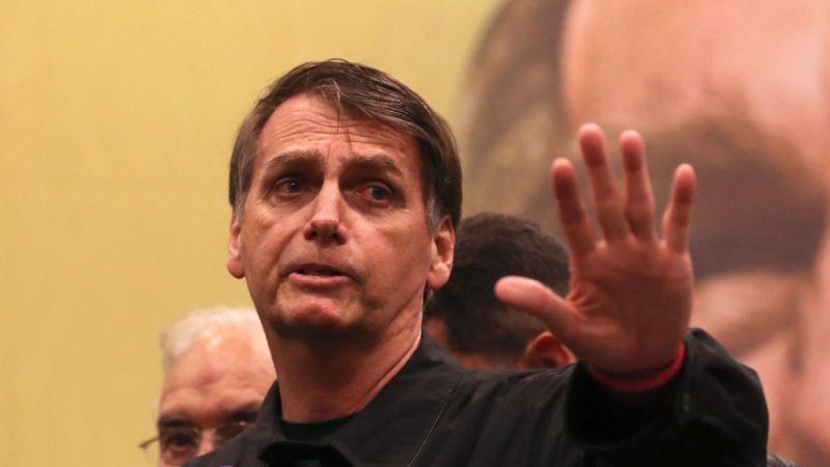 Jair Bolsonaro es el favorito para ganar la segunda vuelta presidencial en Brasil.-EFE