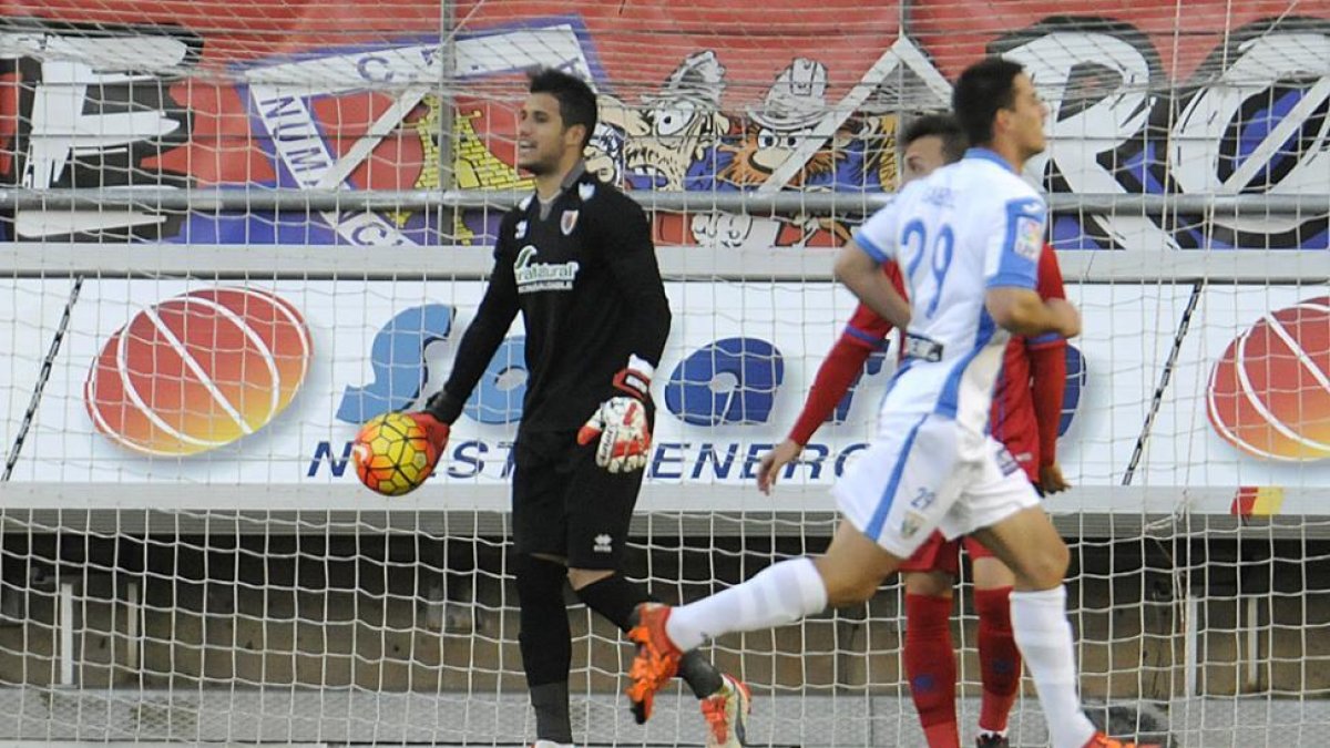 Munir no salió satisfecho de su actuación en el José Zorrilla de Valladolid.-Diego Mayor