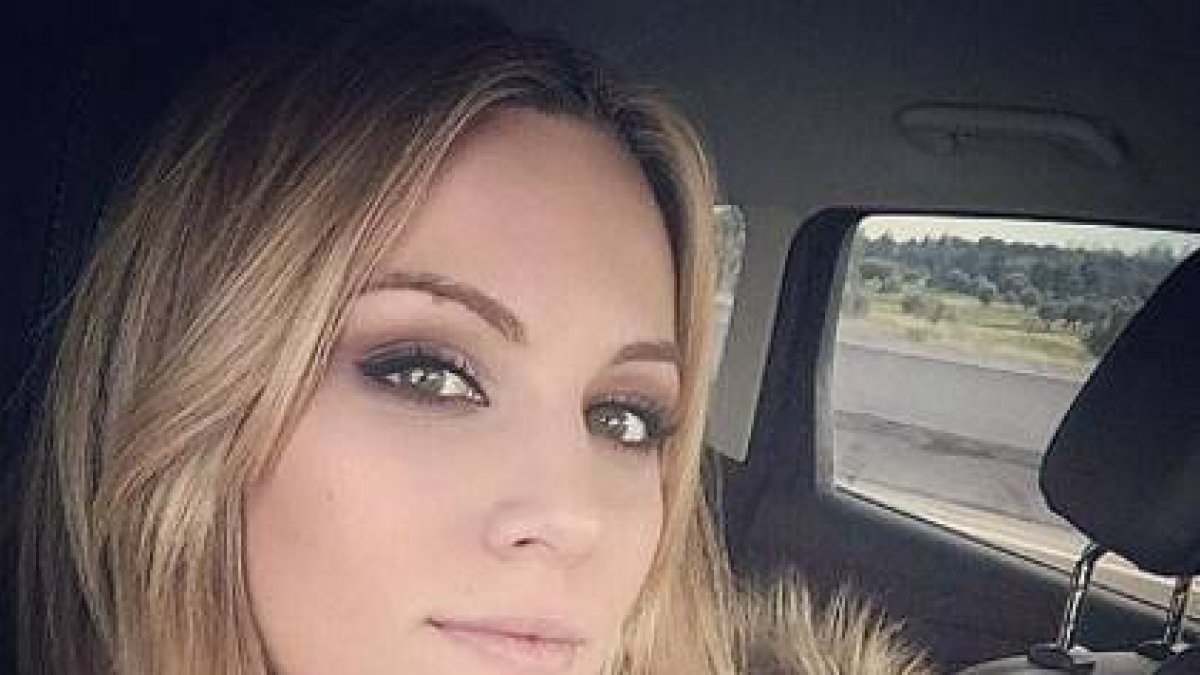 Edurne, en una imagen subida por la cantante a su cuenta de Twitter.-Foto: TWITTER