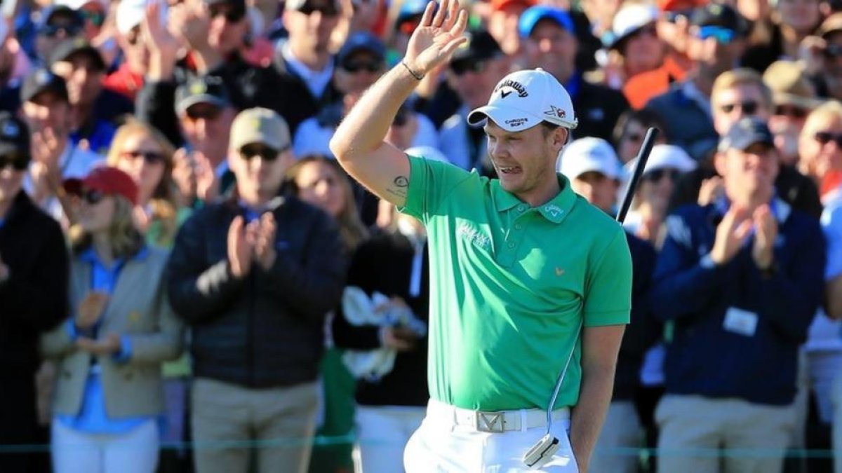 El inglés Danny Willett celebra la victoria en el Masters de Augusta.-AFP / DAVID CANNON