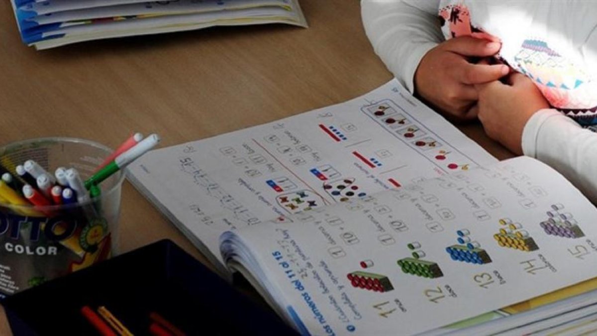 Libros de texto en una imagen de archivo.-EUROPA PRESS