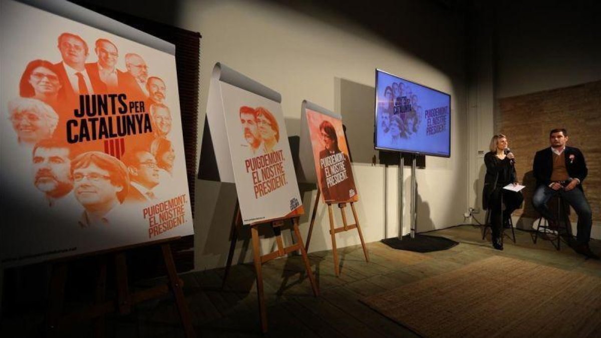 Presentación de los carteles de campaña de Junts per Catalunya.-DANNY CAMINAL