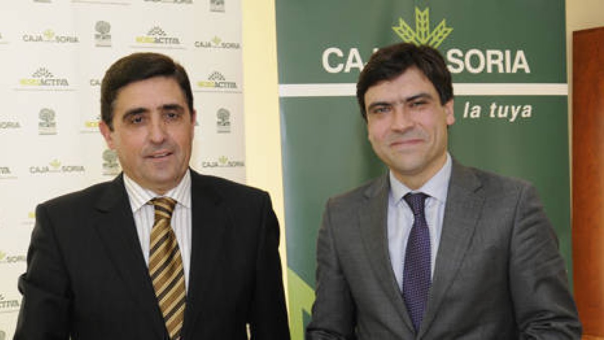 Carlos Martínez y Alfonso de la Lastra. / V. G. -