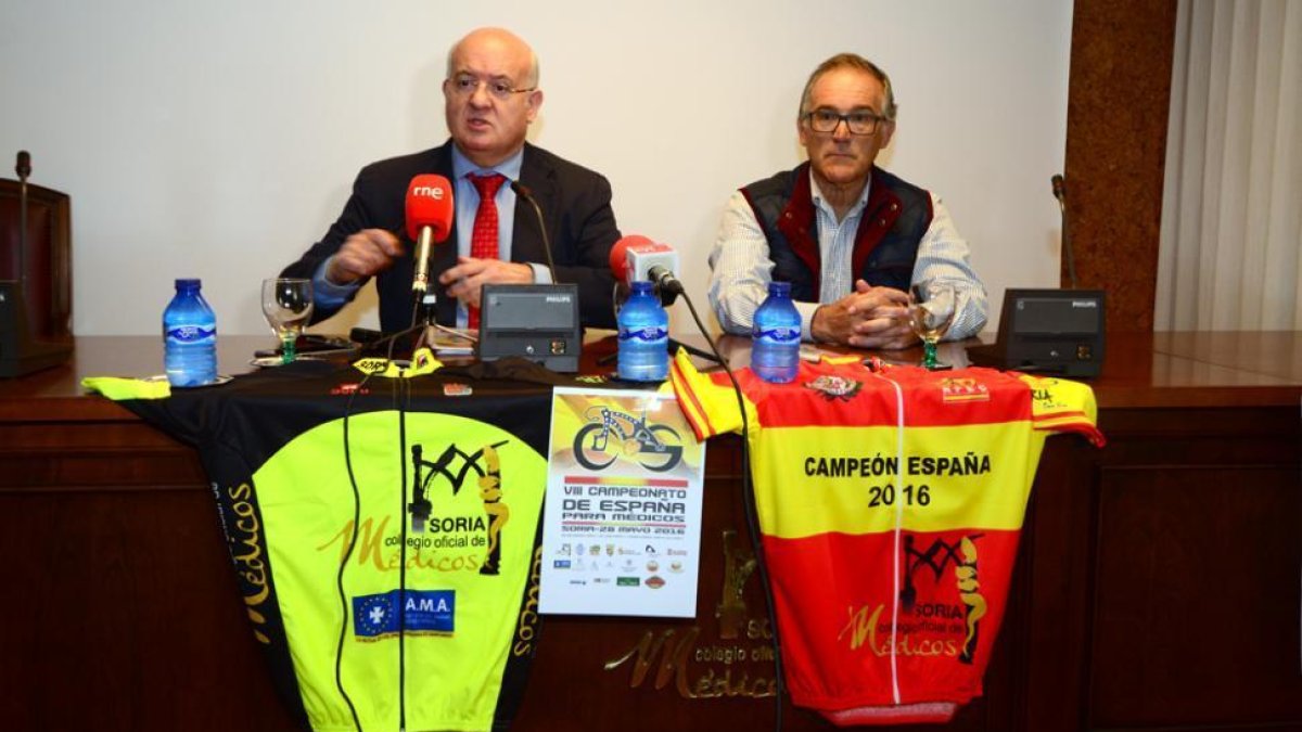 José Ramón Huerta y Alfredo Córdova durante la presentación del Nacional del día 28.-Álvaro Martínez