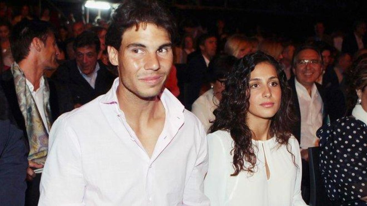 El tenista Rafa Nadal y su entonces novia, Mery Perelló.-