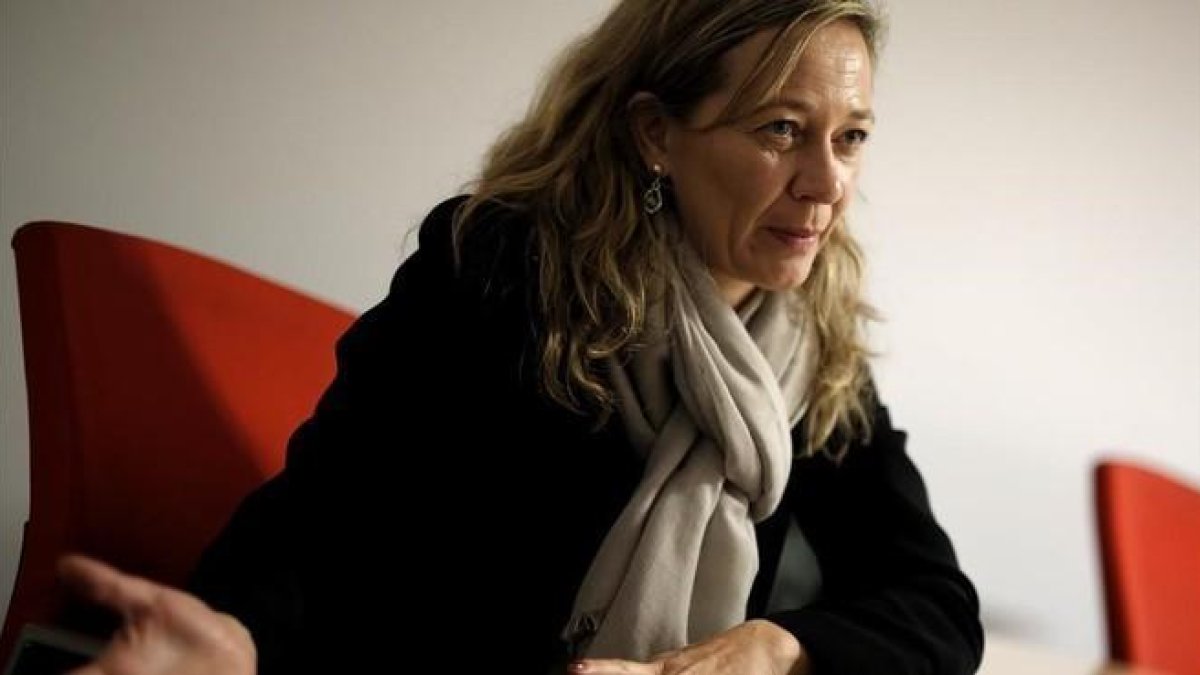 Victoria Rosell, en la sede de Podemos en Madrid.-JOSÉ LUIS ROCA