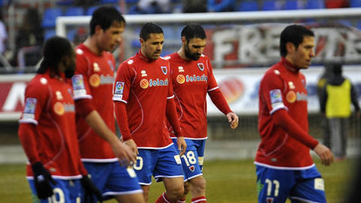 El Numancia se mostró incapaz ante el Mirandés. / Diego Mayor-