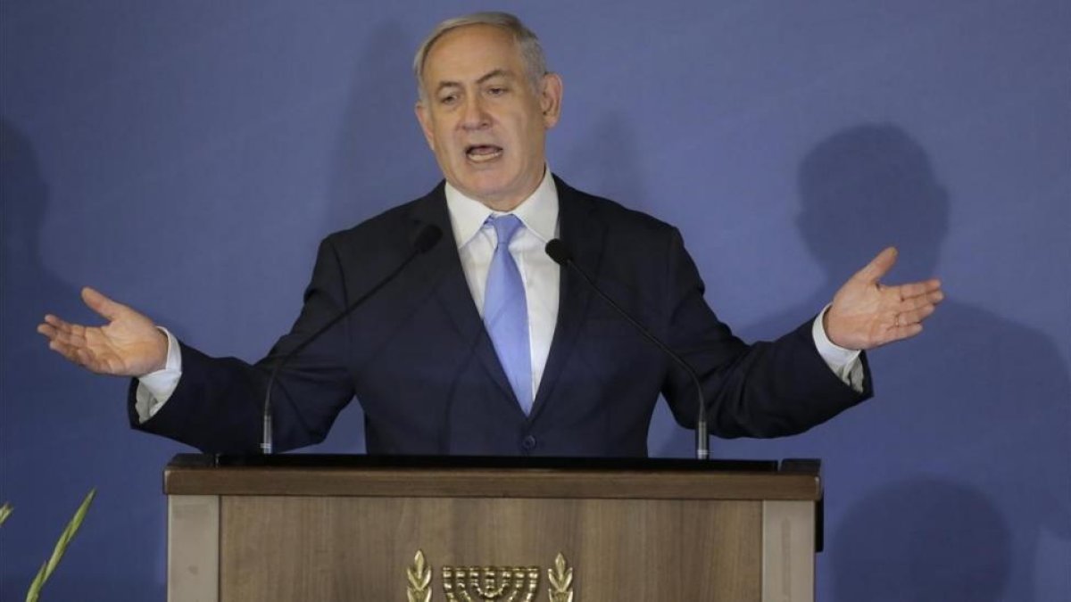 Netanyahu, durante su discurso en una conferencia de organizaciones judías de EEUU, celebrada en Jerusalén, el pasado miércoles, 21 de febrero.-/ AP / SEBASTIAN SCHEINER