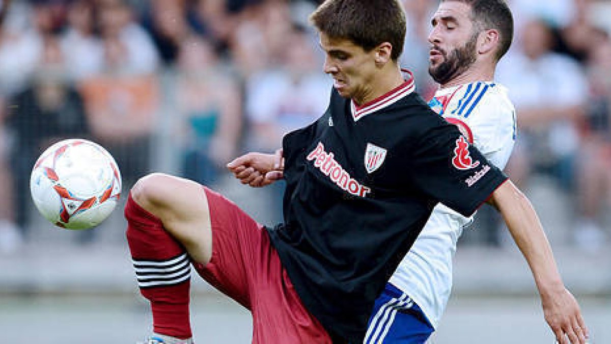 El jugador del Athletic, Íñigo Ruiz de Galarreta. / EL MUNDO -