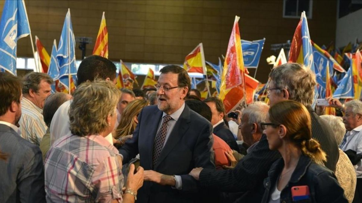 Rajoy, en un mitin en Barcelona, en la campaña de las municipales del 2015-V