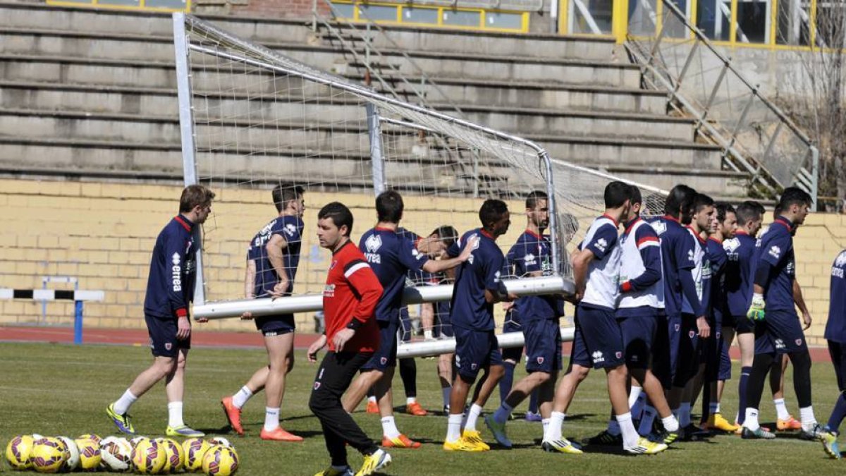 El grueso de la plantilla del Numancia tiene contrato en vigor para la próxima temporada.-Valentín Guisande