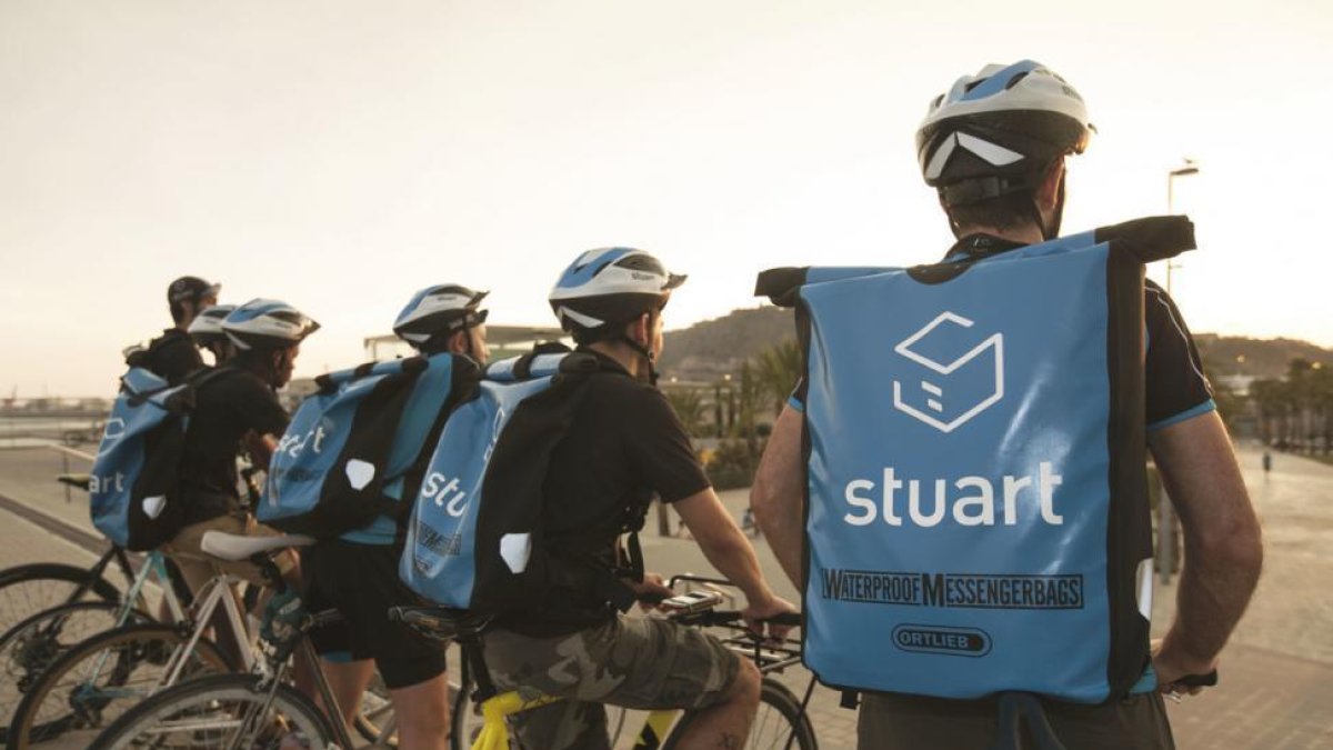 Mensajeros de Stuart.-EL PERIÓDICO