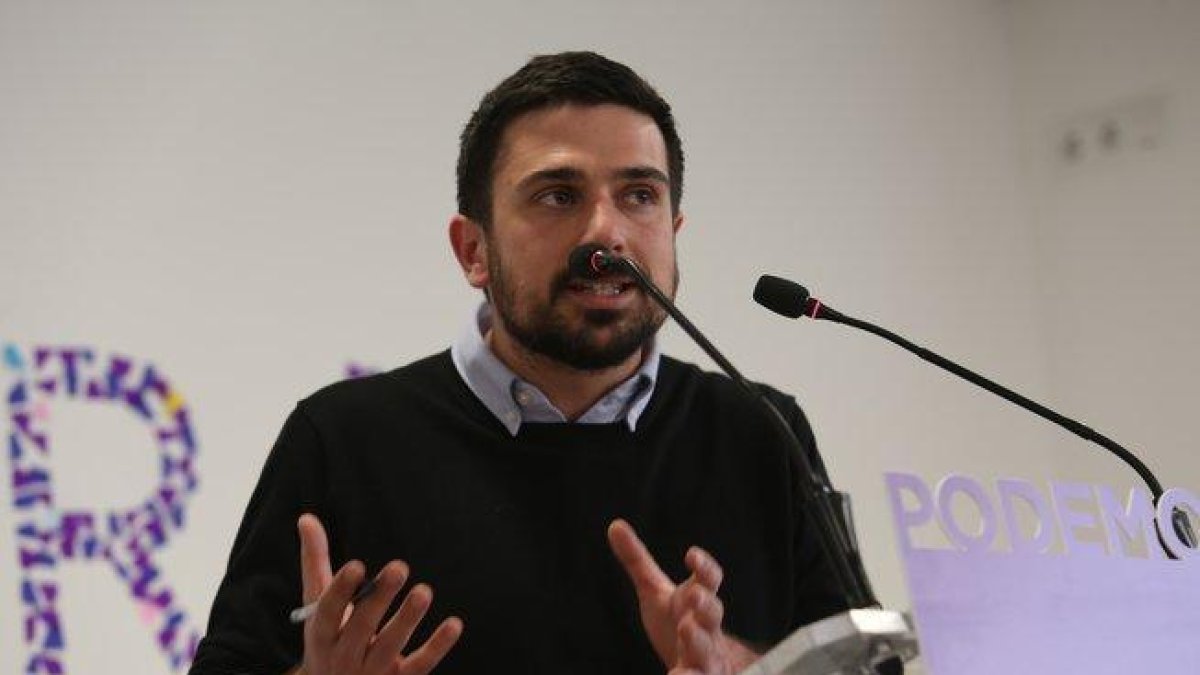 Ramón Espinar, durante una rueda de prensa, en una imagen de archivo.-DAVID CASTRO