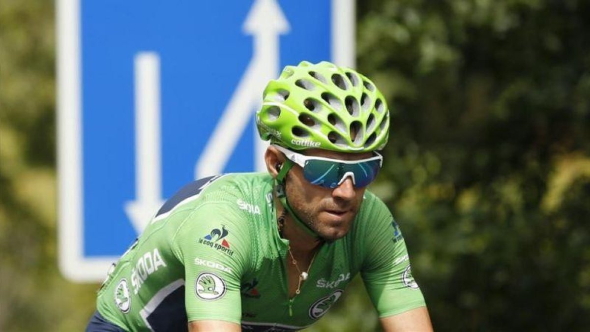Alejandro Valverde, durante la Vuelta 2019.-EFE / JAVIER LIZÓN