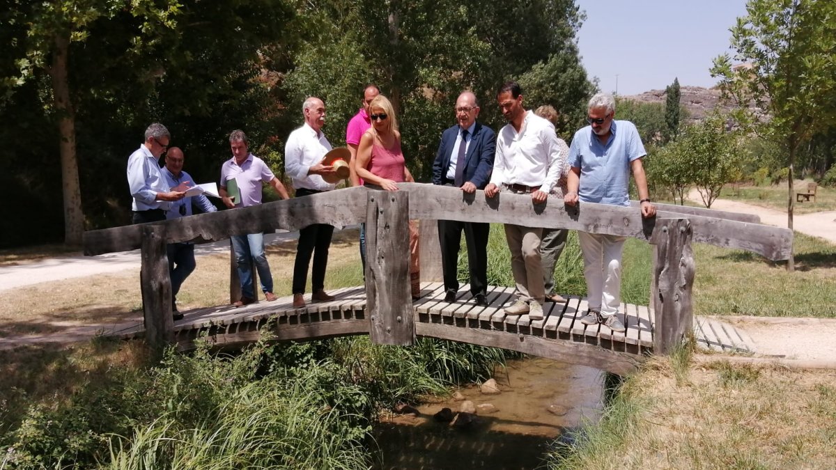 Visita a las actuaciones de la Junta de mejora ambiental del entorno de Berlanga de Duero. HDS