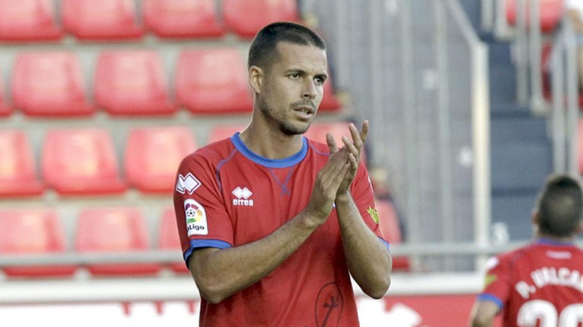 Manu del Moral ha defendido durante dos años la camiseta rojilla.-Luis Ángel Tejedor