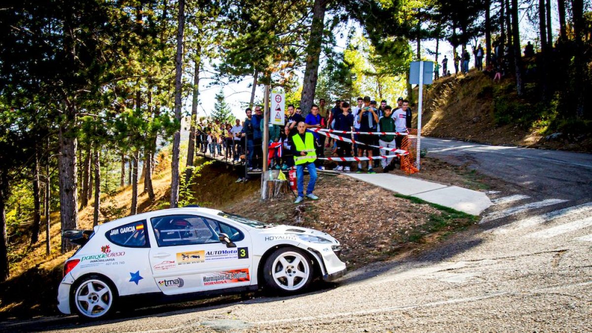 XXIV Subida Automovilista al Parque del Castillo. MARIO TEJEDOR (42)